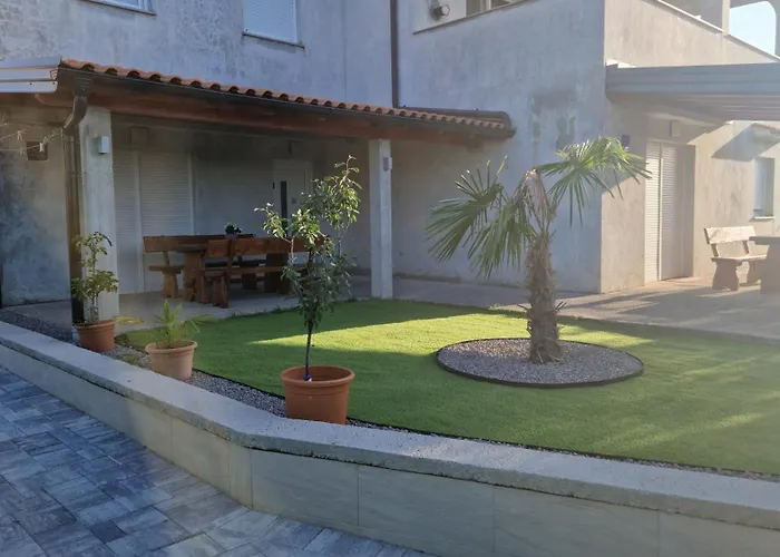Apartments In Rijeka, Free Parking And Large Terrace, 15Min Drive From The Beach