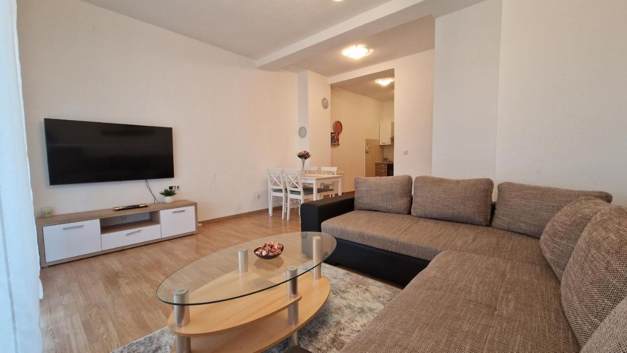 In Rijeka, Free Parking And Large Terrace, 15min Drive From The *