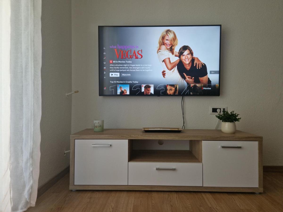 Apartment In Rijeka, Free Parking And Large Terrace, 15min Drive From The